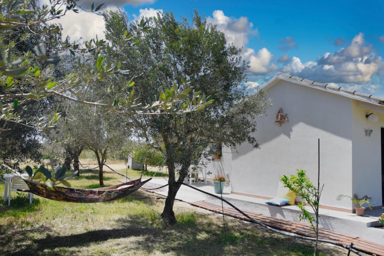 Casa Vacanze Felici In 2 - Santa Maria Del Focallo - Ispica Exteriör bild